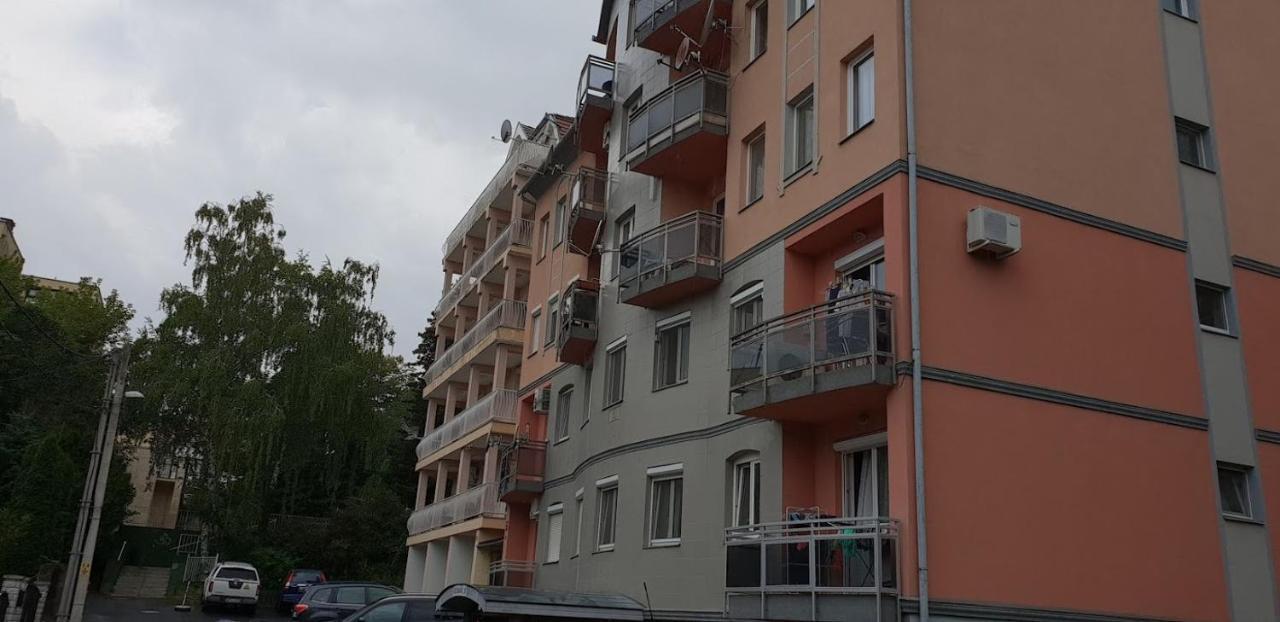 Ferienwohnung Rozsa Apartman Hévíz Exterior foto