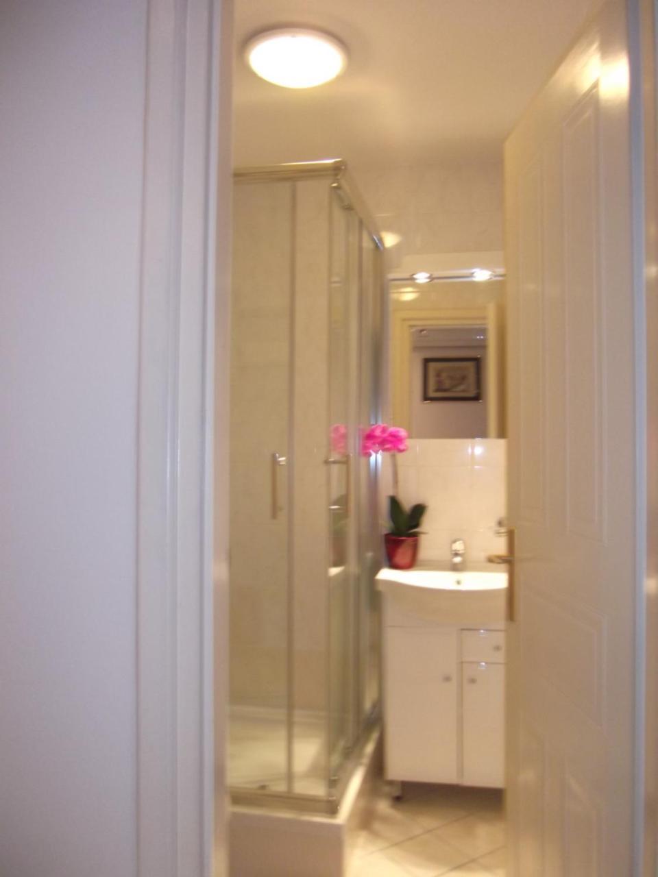 Ferienwohnung Rozsa Apartman Hévíz Exterior foto