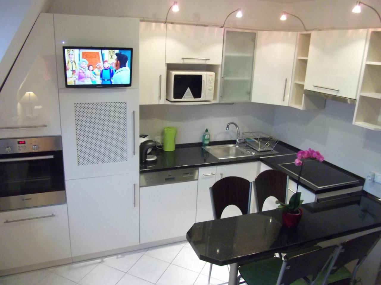 Ferienwohnung Rozsa Apartman Hévíz Exterior foto