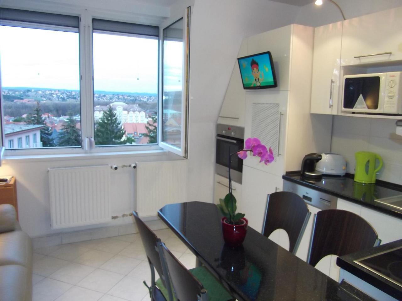 Ferienwohnung Rozsa Apartman Hévíz Exterior foto